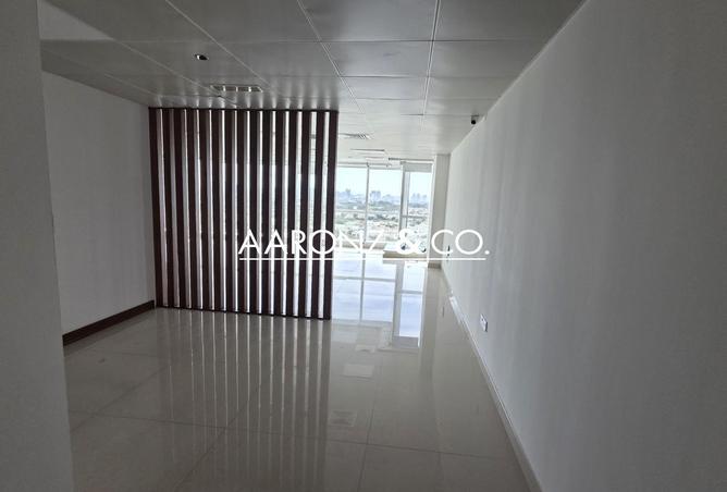 70692276 - Property Image 3