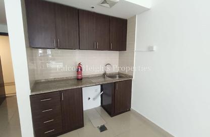 Apartment - Studio - 1 Bathroom for rent in Al Salem Tower - Al Nahda 2 - Al Nahda - Dubai Apartment - Studio - 1 Bathroom for rent in Al Salem Tower - Al Nahda 2 - Al Nahda - Dubai