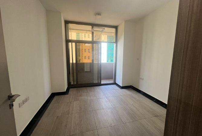 53604467 - Property Image 2