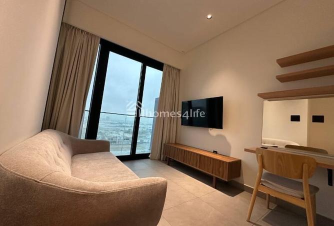 Fully Furnished | Balcony | High ROI | Vacant