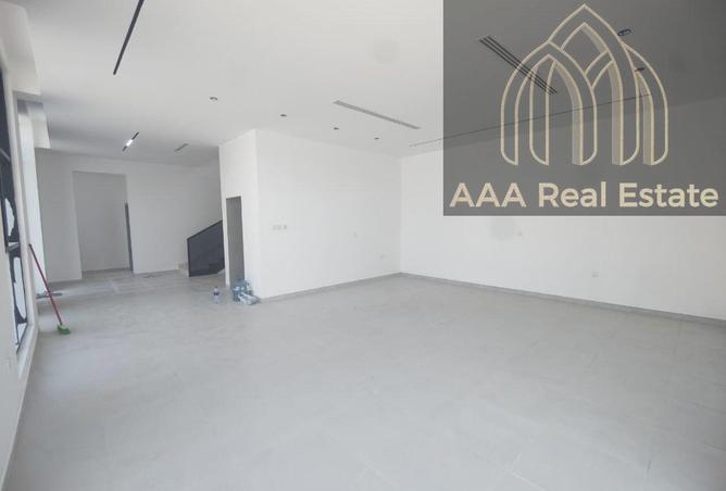 110033940 - Property Image 3