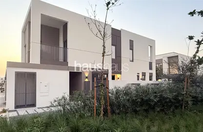 Townhouse - 4 Bedrooms - 5 Bathrooms for rent in Aura Gardens - Tilal Al Ghaf - Dubai