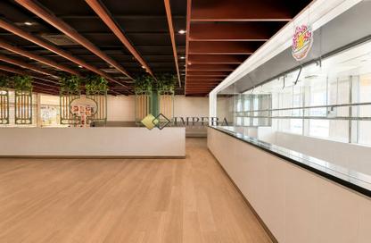 Shop - Studio for rent in Dubai Media City - Dubai
