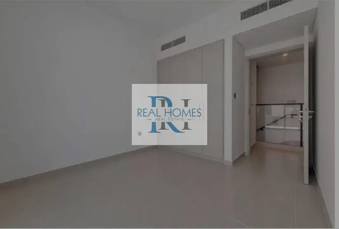155574144 - Property Image 2