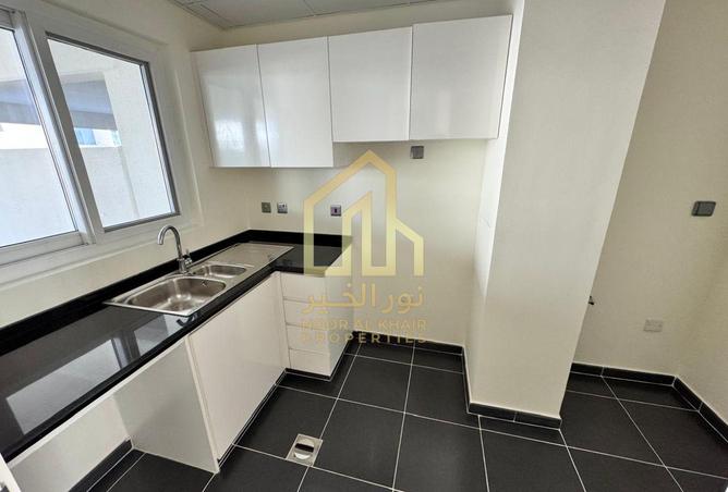 126575220 - Property Image 3