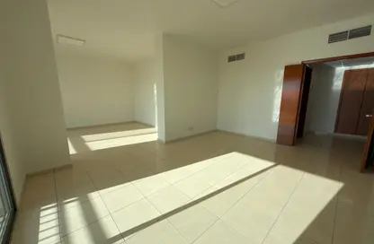 شقة - 2 غرف نوم - 3 حمامات للايجار في برج الفطيم - منطقة الرقة - ديرة - دبي