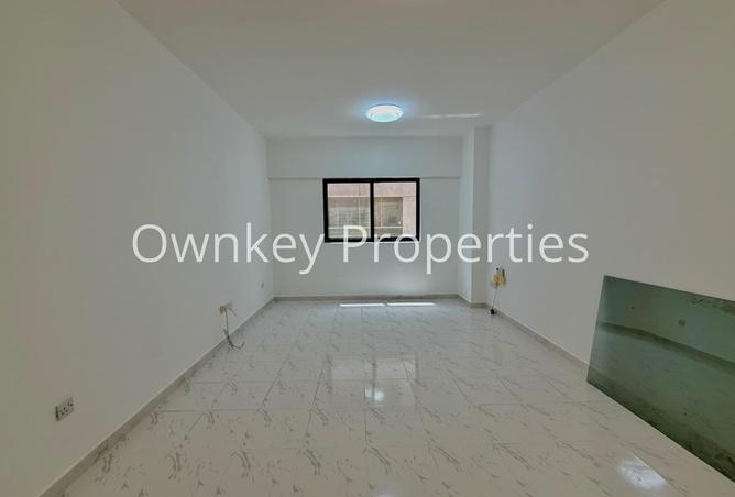 111405892 - Property Image 2