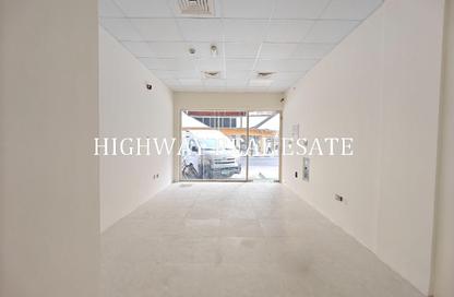 Shop - Studio for rent in Muwailih Building - Muwaileh - Sharjah