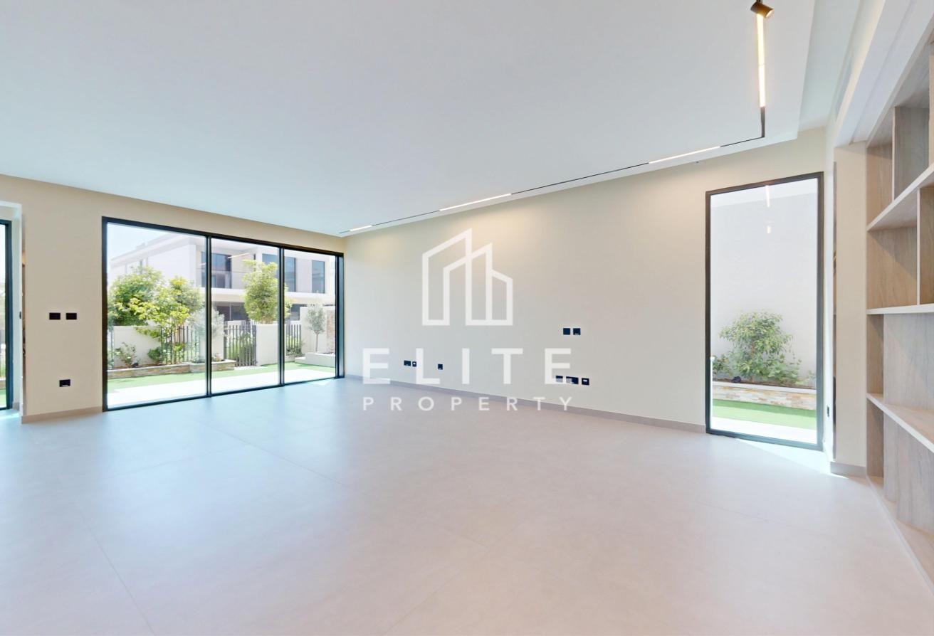 Fully Upgraded | Landscaped | Internal photo 16
