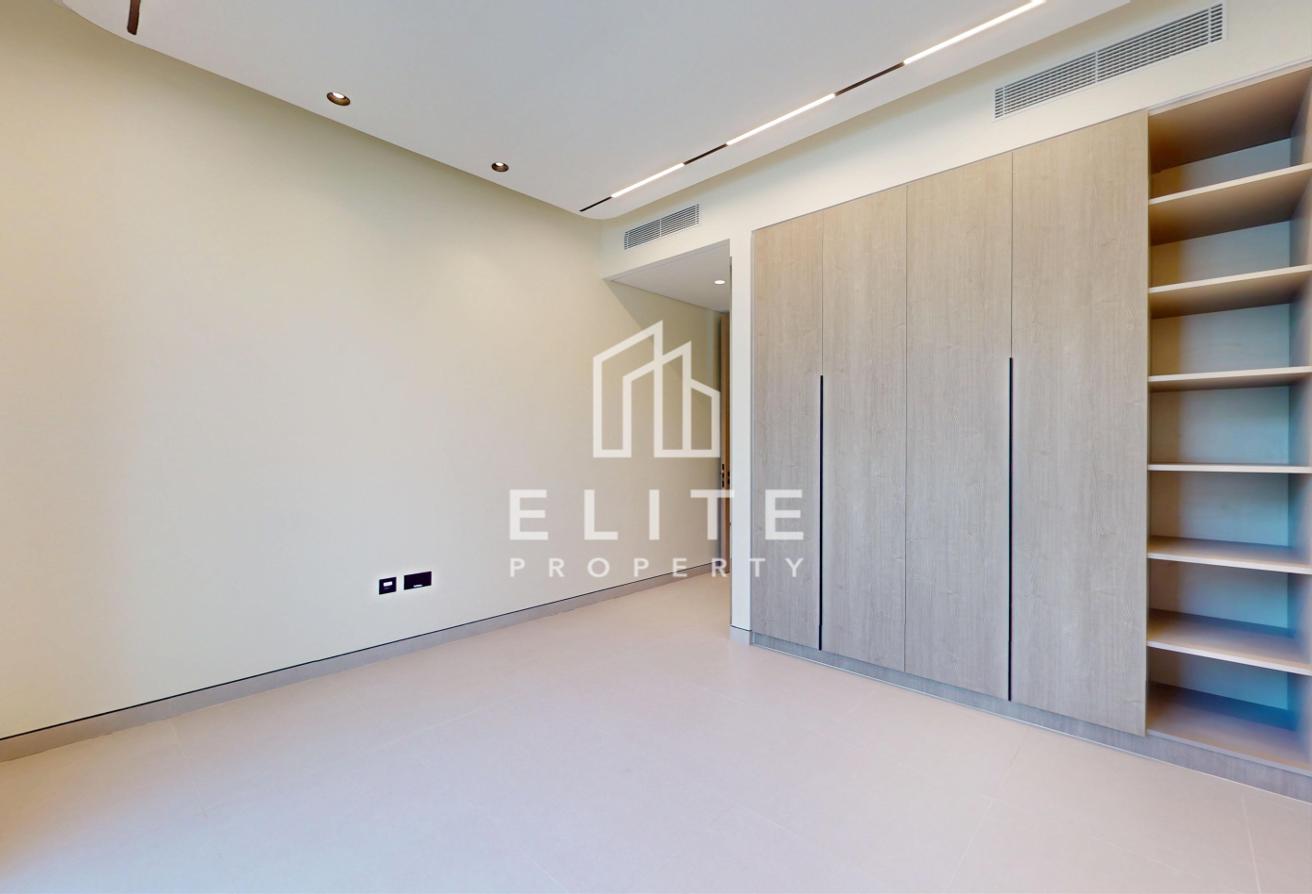 Fully Upgraded | Landscaped | Internal photo 13