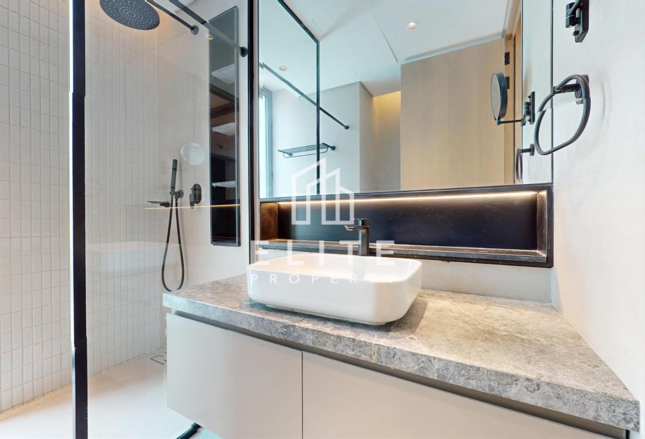 Fully Upgraded | Landscaped | Internal photo 11