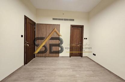 Apartment - 1 Bedroom - 2 Bathrooms for rent in Saleh Residence 3 - Jumeirah Garden City - Al Satwa - Dubai