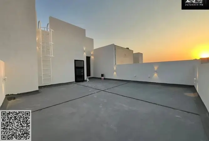 155085602 - Property Image 3