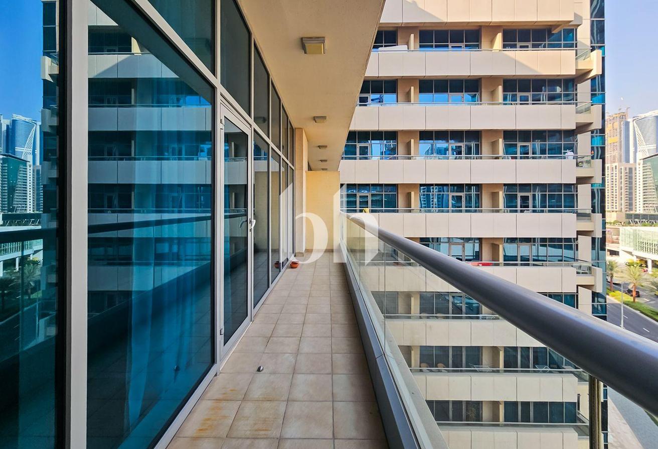 Exclusive | Studio Apartment | Unfurnished photo 7