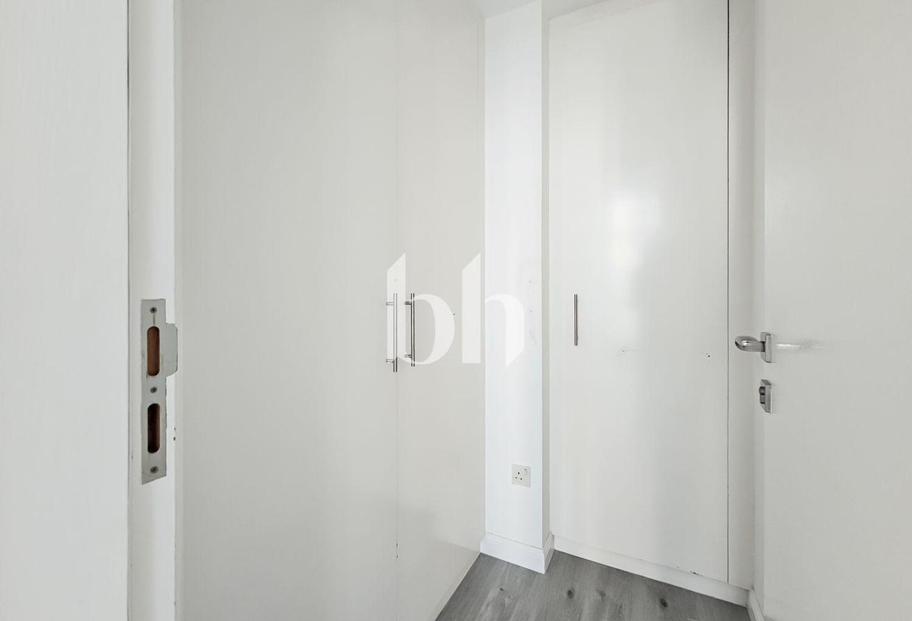 Exclusive | Studio Apartment | Unfurnished photo 6