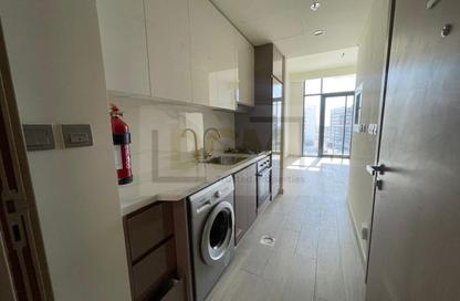 Apartment - Studio - 1 Bathroom for rent in Azizi Riviera 48 - Azizi Riviera - Meydan One - Meydan - Dubai