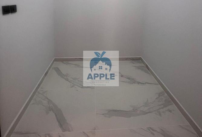 90072783 - Property Image 3