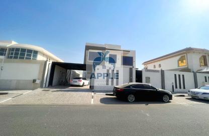 Villa - 5 Bedrooms - 7+ Bathrooms for rent in Al Tarfa - Mughaidir - Sharjah