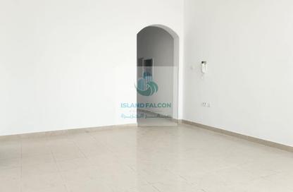 Apartment - 2 - 3 for rent in Al Jimi - Al Ain