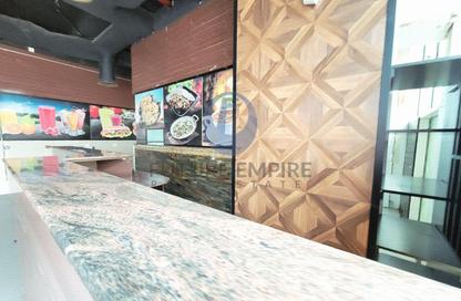 Shop - Studio - 2 for rent in Al Hamriya Building - Al Hamriya - Bur Dubai - Dubai