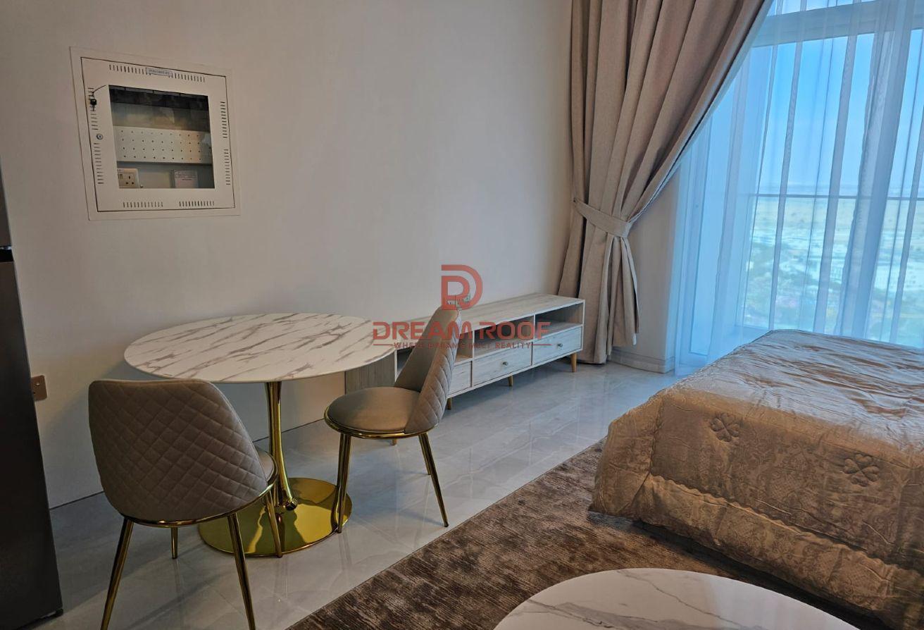 Studio W/ Panoramic View | Brand New | High Floor photo 2