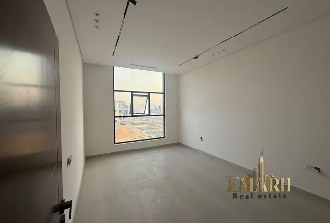 150486342 - Property Image 3