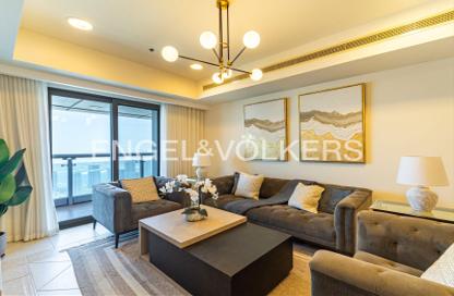 Apartment - 2 Bedrooms - 3 Bathrooms for sale in Princess Tower - Dubai Marina - Dubai