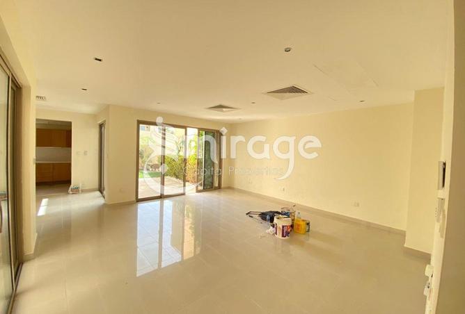 56937879 - Property Image 2