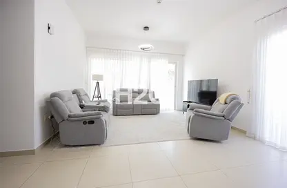 Townhouse - 3 Bedrooms - 4 Bathrooms for rent in Arabella Townhouses 3 - Arabella Townhouses - Mudon - Dubai