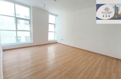 Apartment - 2 - 3 for rent in City Gate - Al Majaz 3 - Al Majaz - Sharjah