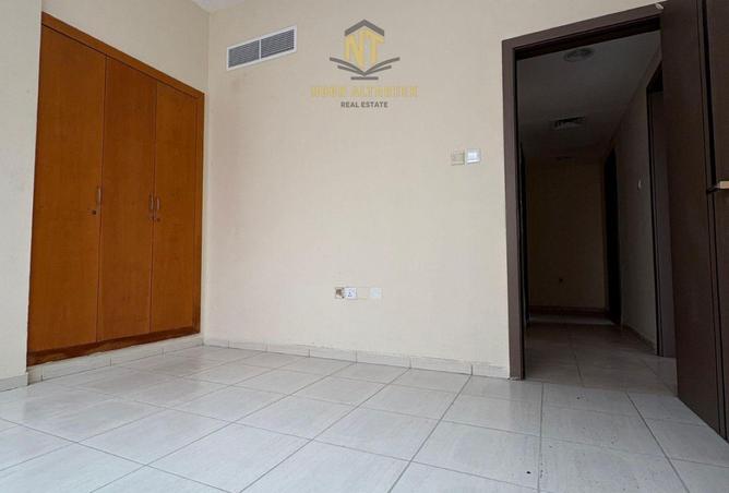 53582006 - Property Image 3