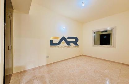 Apartment - 2 Bedrooms - 3 Bathrooms for rent in Shabiya 9 - Shabiya - Mussafah - Abu Dhabi