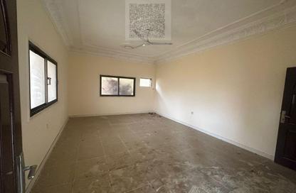 Whole Building - 7+ Bedrooms - 7+ Bathrooms for rent in Al Jurf Industrial 3 - Al Jurf Industrial - Ajman