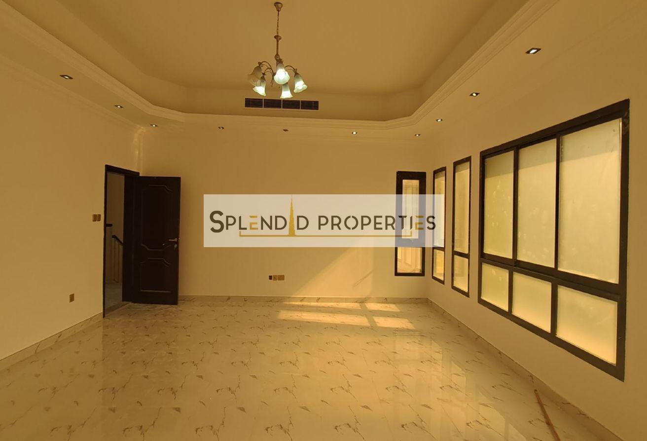 Attractive Independent 5 BED|Private Garden +Pool photo 22