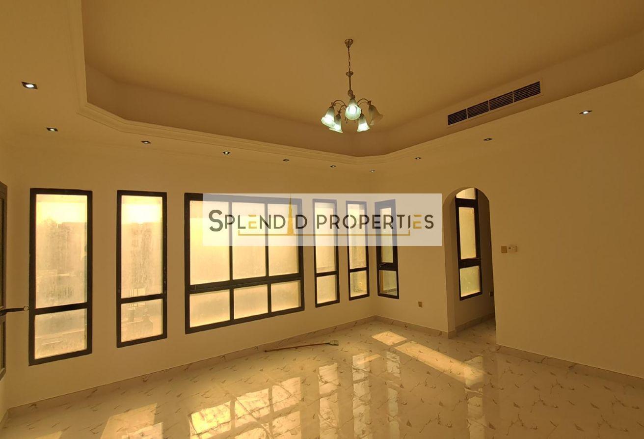 Attractive Independent 5 BED|Private Garden +Pool photo 20