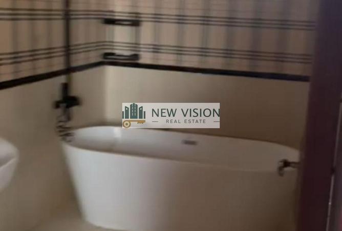 70294198 - Property Image 2