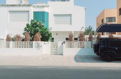 Villa - 4 - 4 for rent in Mirdif - Dubai