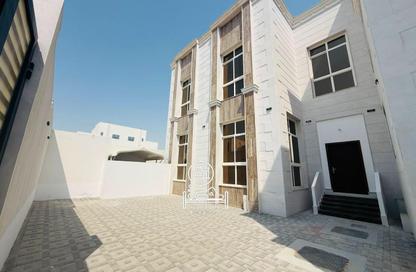Apartment - 2 Bedrooms - 2 Bathrooms for rent in Mohamed Bin Zayed City - Abu Dhabi