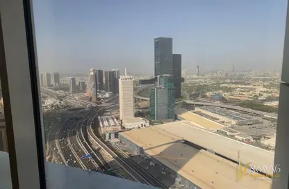 شقة - 2 غرف نوم - 3 حمامات للايجار في برج بارك - شارع الشيخ زايد - دبي