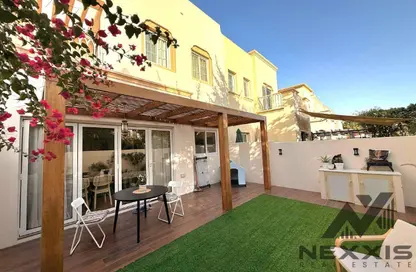 Villa - 2 Bedrooms - 3 Bathrooms for rent in Springs 12 - The Springs - Dubai