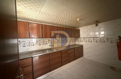 Apartment - 2 Bedrooms - 2 Bathrooms for rent in Al Serra Residential Area - Umm Al Quwain