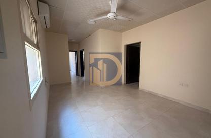 Apartment - 2 Bedrooms - 2 Bathrooms for rent in Al Serra Residential Area - Umm Al Quwain