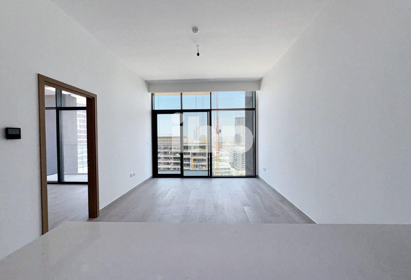 Luxury 1 bed | Amazing location | Vacant photo 5