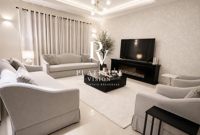 106414015 - Property Image 3