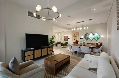 Apartment - 2 Bedrooms - 4 Bathrooms for sale in The Polo Residence C4 - The Polo Residence - Meydan Avenue - Meydan - Dubai