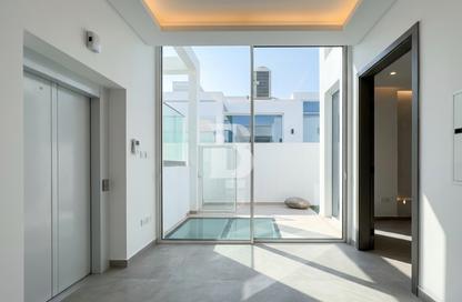 Townhouse - 4 - 5 for rent in Ixora - Al Barari - Dubai