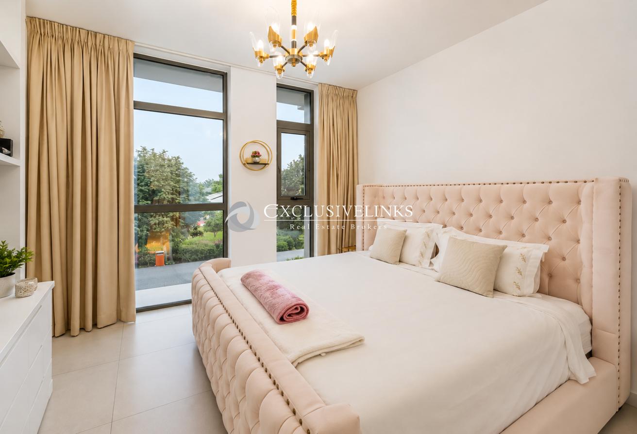 2 BR + Maid's | Garden | Rare Opportunity photo 7