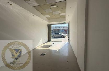 متجر - استوديو - 1 حمام للايجار في المنطقة الصناعية رقم 5 - المنطقة الصناعية بالشارقة - الشارقة متجر - استوديو - 1 حمام للايجار في المنطقة الصناعية رقم 5 - المنطقة الصناعية بالشارقة - الشارقة