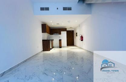 Apartment - 2 Bedrooms - 3 Bathrooms for rent in Oasis 1 - Oasis Residences - Masdar City - Abu Dhabi Apartment - 2 Bedrooms - 3 Bathrooms for rent in Oasis 1 - Oasis Residences - Masdar City - Abu Dhabi