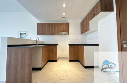 Apartment - 1 Bedroom - 2 Bathrooms for rent in Oasis 1 - Oasis Residences - Masdar City - Abu Dhabi